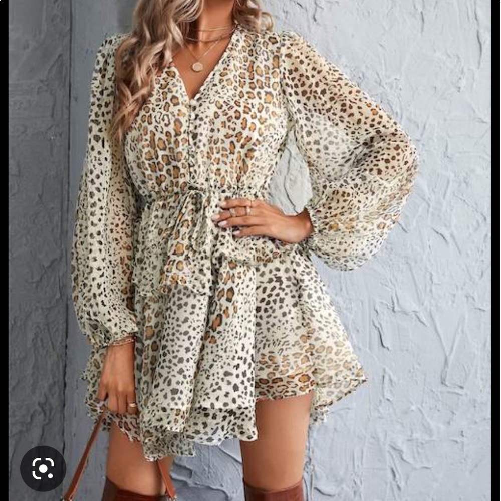 Designer Boutique Cheetah print ruffle Puff Sleeve layered ivory tan dress XS